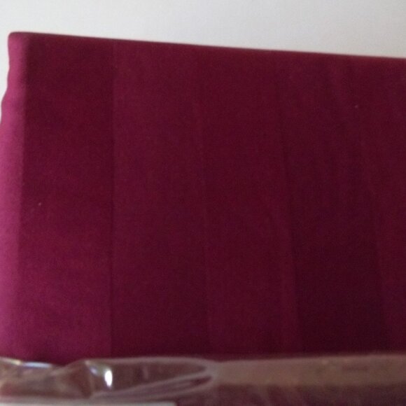 Martex Damask Stripe Full Sheet Set, Burgundy, Cotton Deep Pocket, 300 Thread Ct - Picture 4 of 6